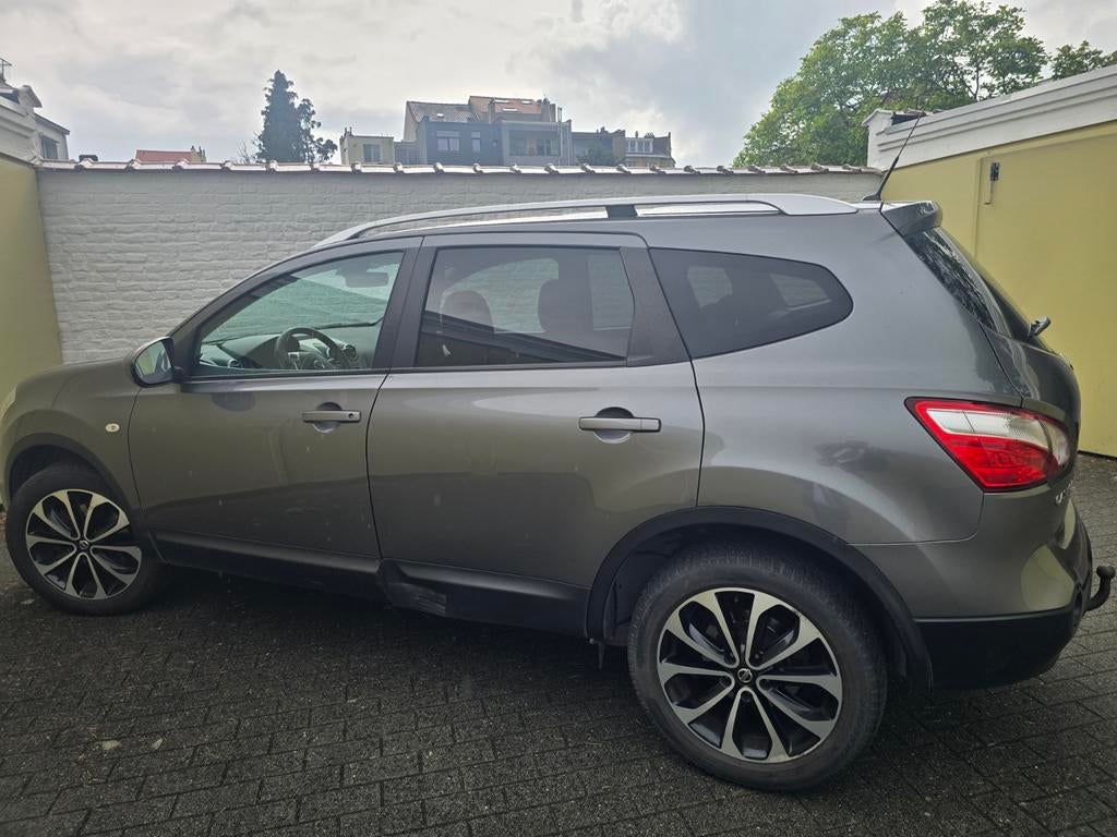 Qashqai +2, grijsgroen, 7 zitplaatsen, 1.6 diesel 130 pk, Euro 5, 7 zetels, 96 kW, Particulier