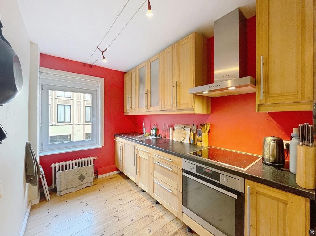 Volledige keuken te koop - €2000 (excl. frigo), Huis en Inrichting, Ophalen, Gebruikt, Overige kleuren, Enkelwandige keuken