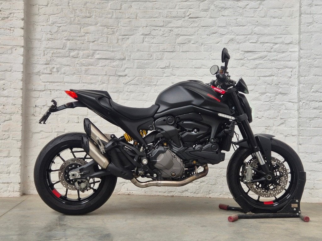 DUCATI MONSTER PLUS Monster+ 950 @motomobilia !, Motos, Motos | Ducati, Échappement sport, Permis Moto A, Entreprise, Occasion