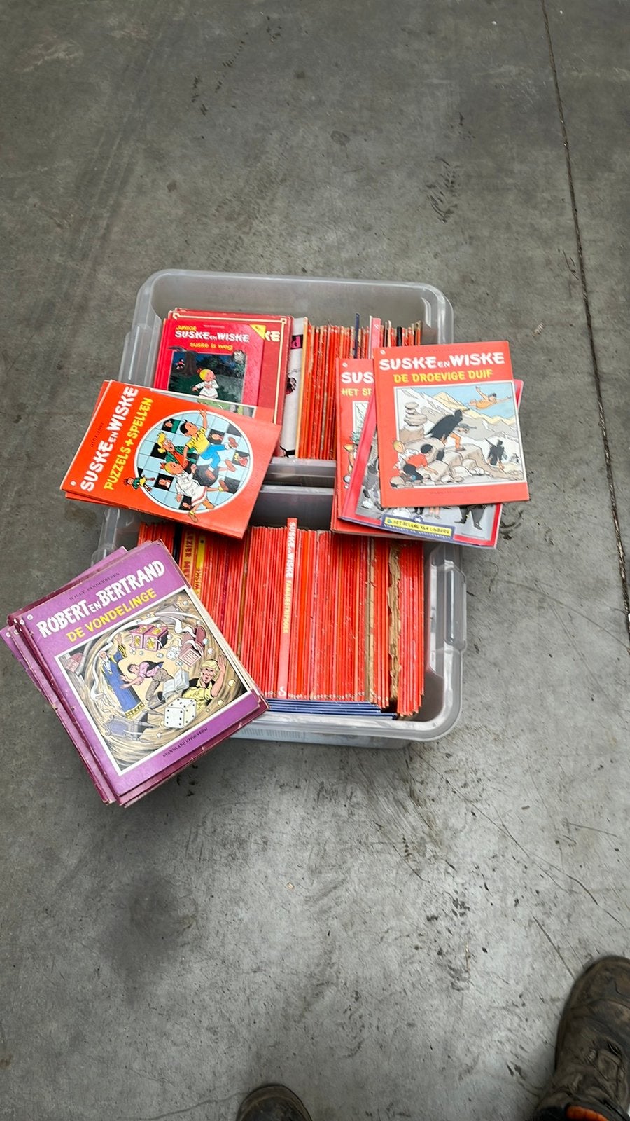 Lot stripverhalen, Ophalen, Gelezen