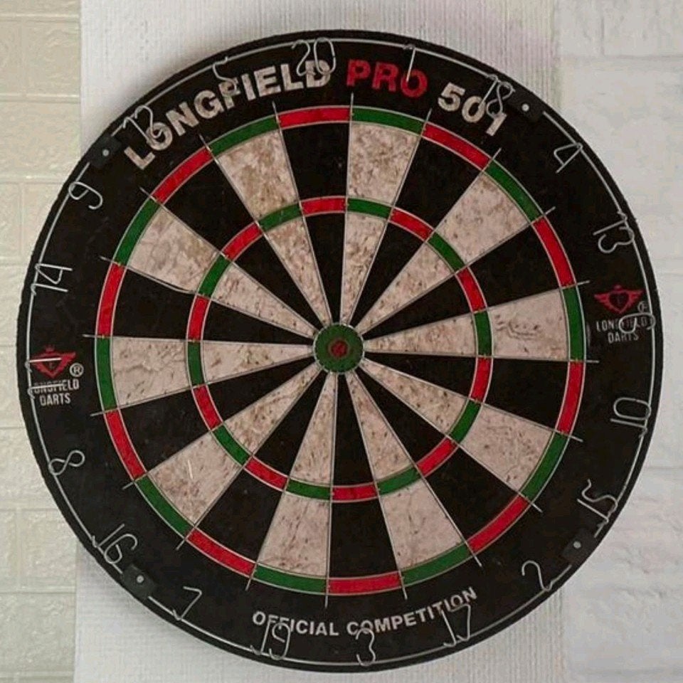 Jeu de fléchettes Longfield Pro 50 — format officiel de la c, Sports & Fitness, Fléchettes, Comme neuf, Cible de fléchettes, Pointe souple