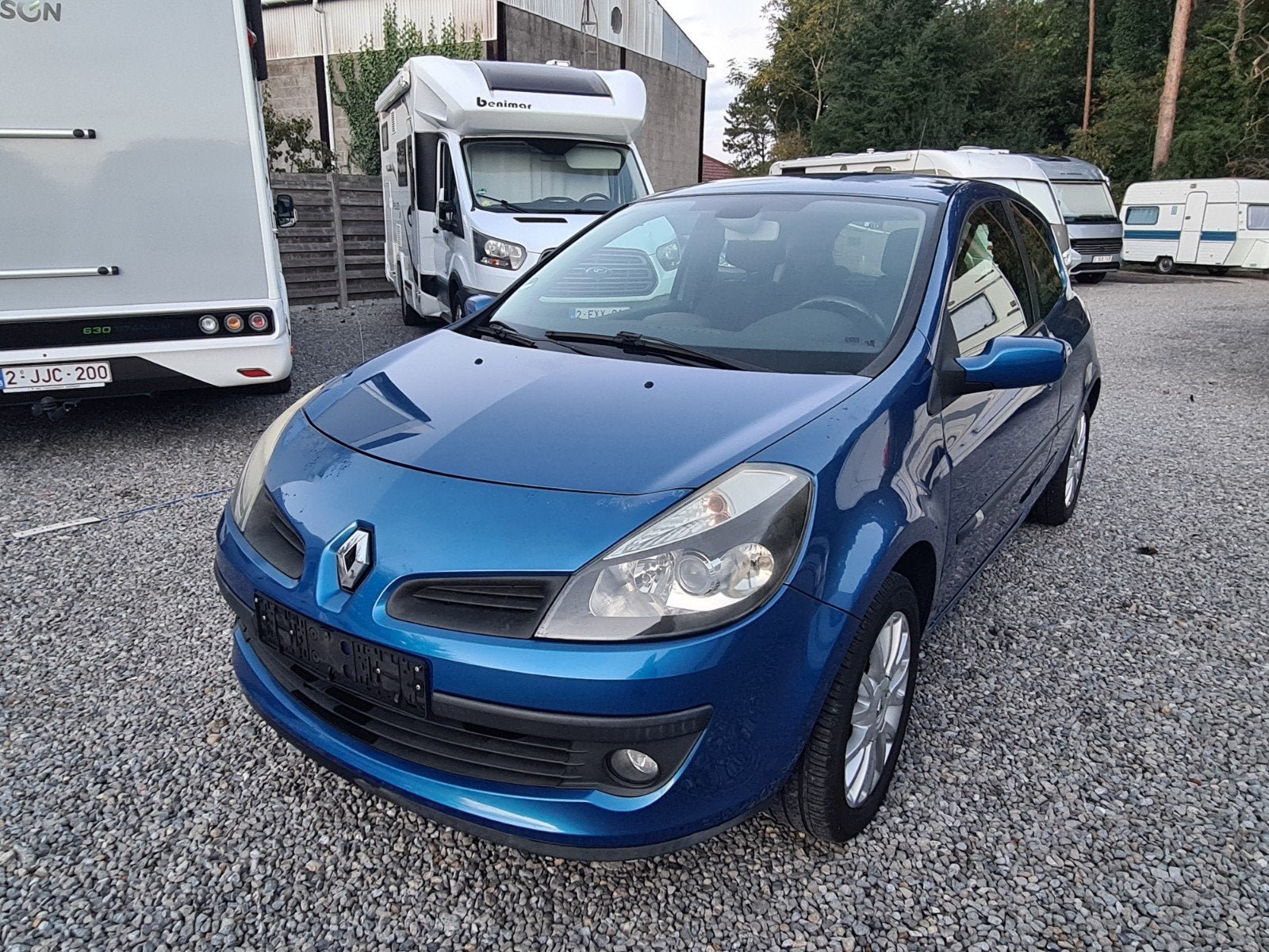 Renault Clio/1.6 16v essence/HOMOLOGUÉ POUR LA VENTE/AIRCO/, Achat, Essence, Verrouillage central, Entreprise