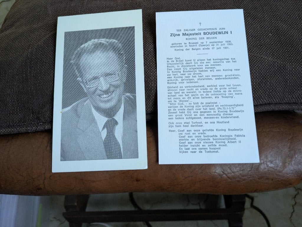 K.Boudewijn bidprentje, Verzamelen, Koningshuis en Royalty, Ophalen of Verzenden, Zo goed als nieuw, Kaart, Foto of Prent