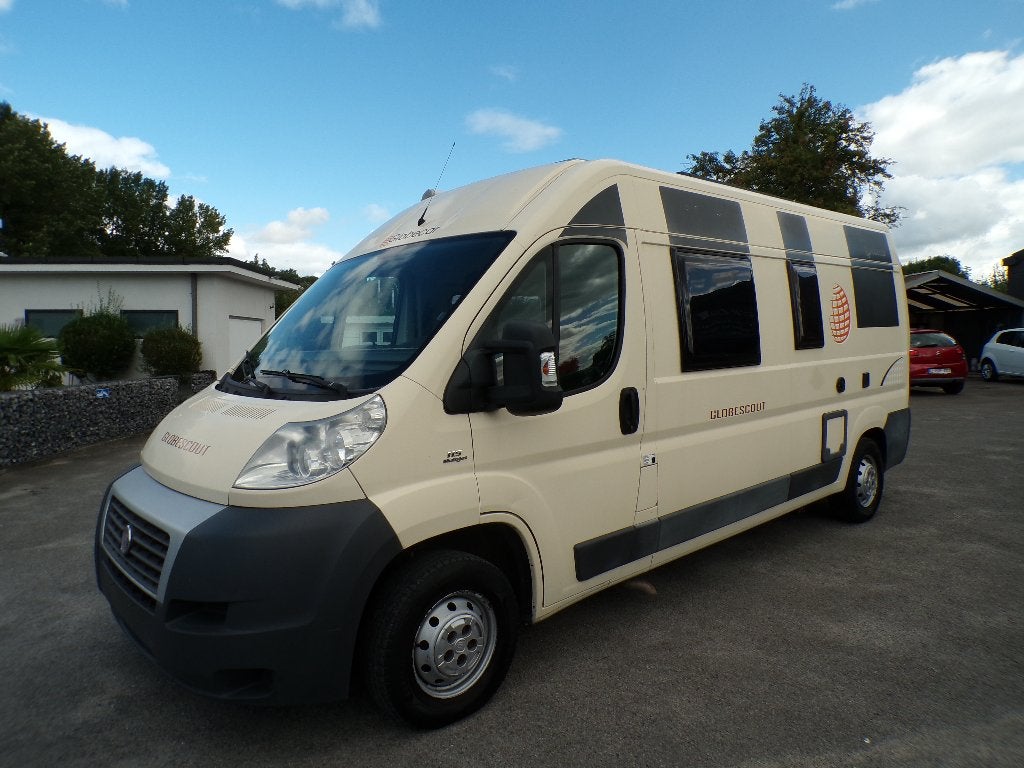 Mobilhome Possl Globecar 2.0JTD Clima/4 places/168 000 km, Jusqu'à 4, Siège standard, Entreprise, Fiat