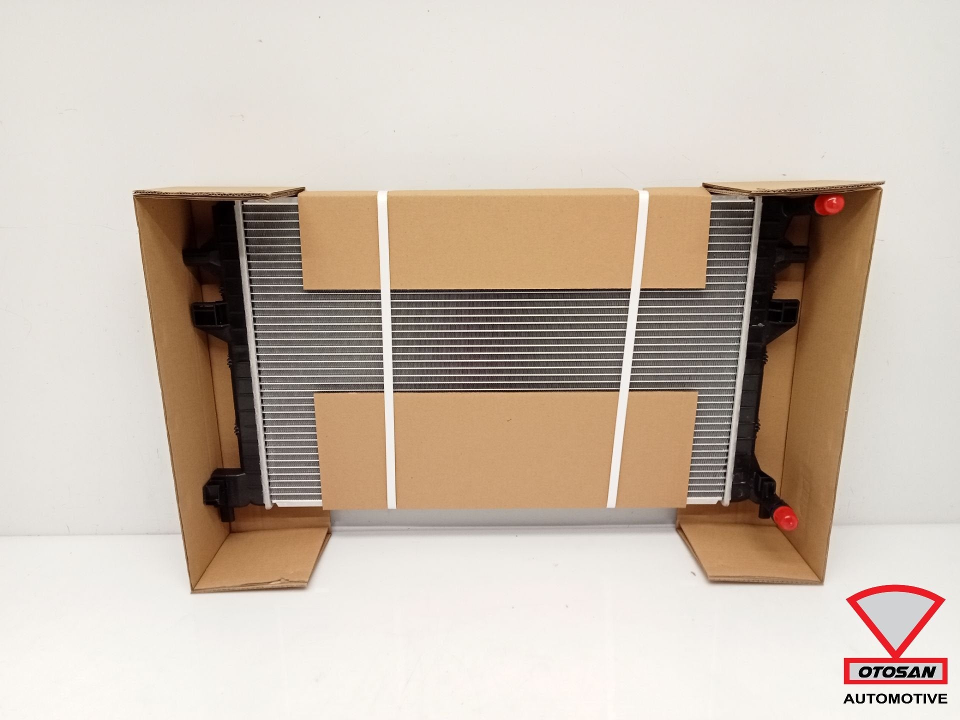 Radiateur neuf pour Audi A3 8V Golf 7 Leon (r f rences : 5Q0, Neuf, AUDI AG, Auto-Union-Strasse 1
85045  Ingolstadt, DE, Audi