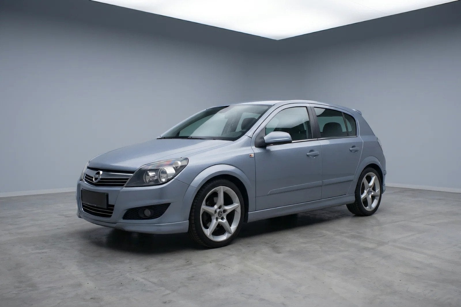 Opel Astra 1.7 CDTi (bj 2005), Stof, Gebruikt, 4 cilinders, 1686 cc