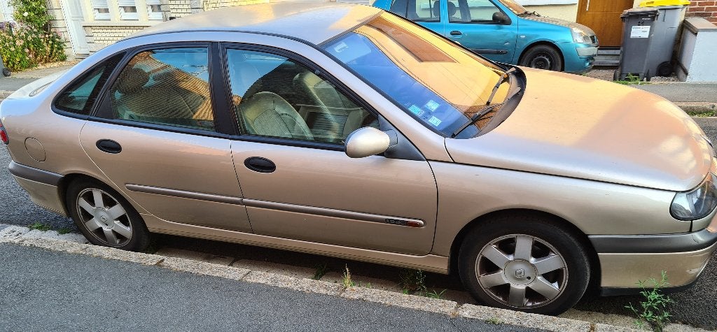 Laguna 1 phase 2 1,9 dci de 2000, Autos, Laguna, Achat, 110 kW, Boîte manuelle