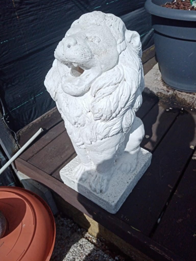Te koop, Tuin en Terras, Ophalen, Gebruikt, Beton, Dierenbeeld