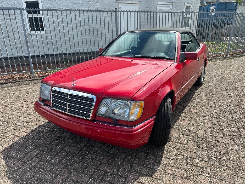 Mercedes-Benz Classe E Cabriolet 320, Achat, Entreprise, Cabriolet, Noir