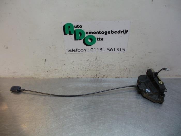 Deurslot Mechaniek 4Deurs rechts-voor van een Renault Scenic, Gebruikt, -, Renault, -