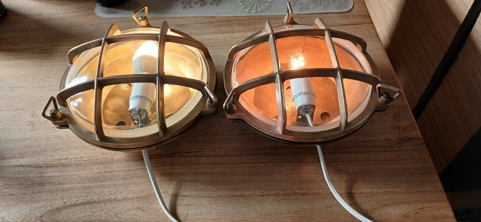 2 lampes de cage de navire identiques en laiton, Maison & Meubles, Enlèvement ou Envoi