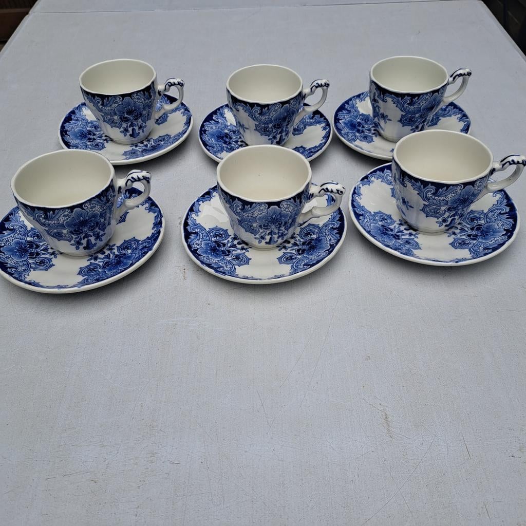 Boch Dordrecht 6 tasses moka et 6 sous tasses, Antiquités & Art, Antiquités | Services (vaisselle) pièces, Enlèvement