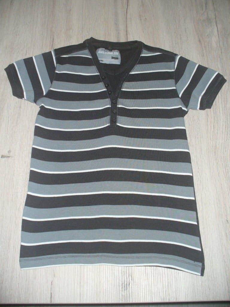 T-shirt maat 146-152, Kinderen en Baby's, Kinderkleding | Maat 146, Ophalen of Verzenden, Zo goed als nieuw, Jongen, Shirt of Longsleeve