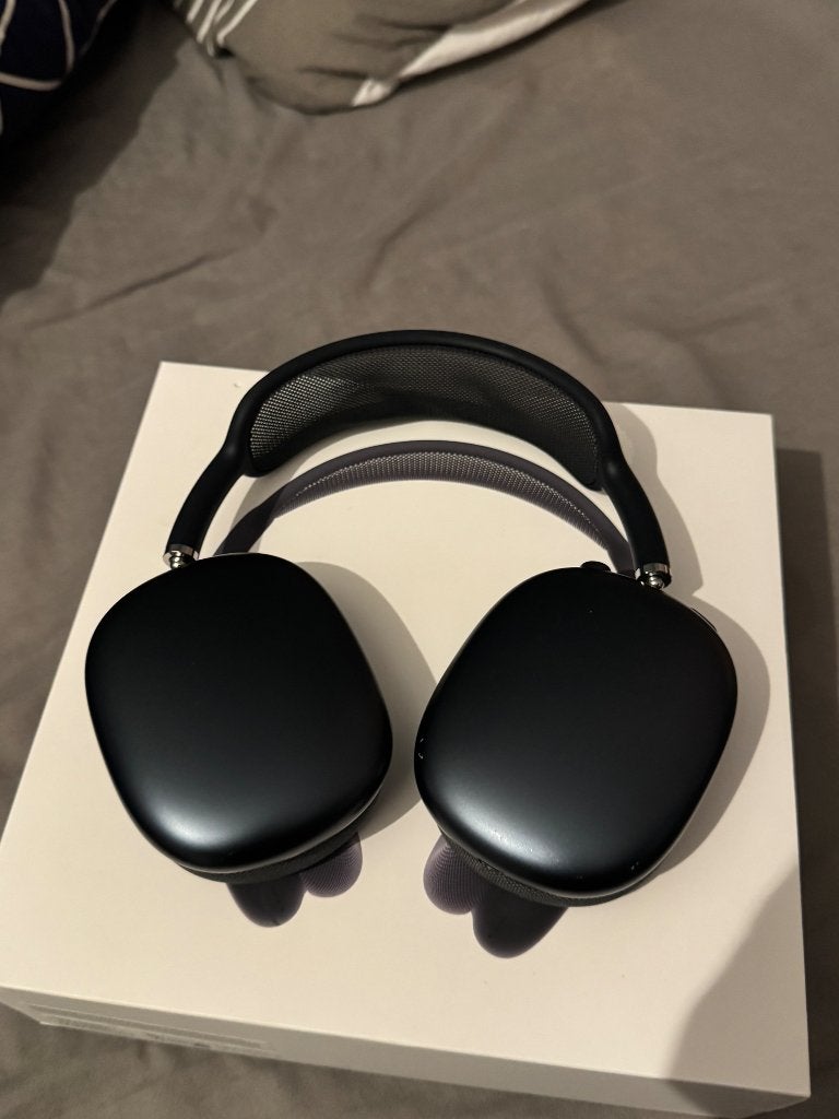 AirPods Max, Réglable, Comme neuf, Enlèvement, Apple