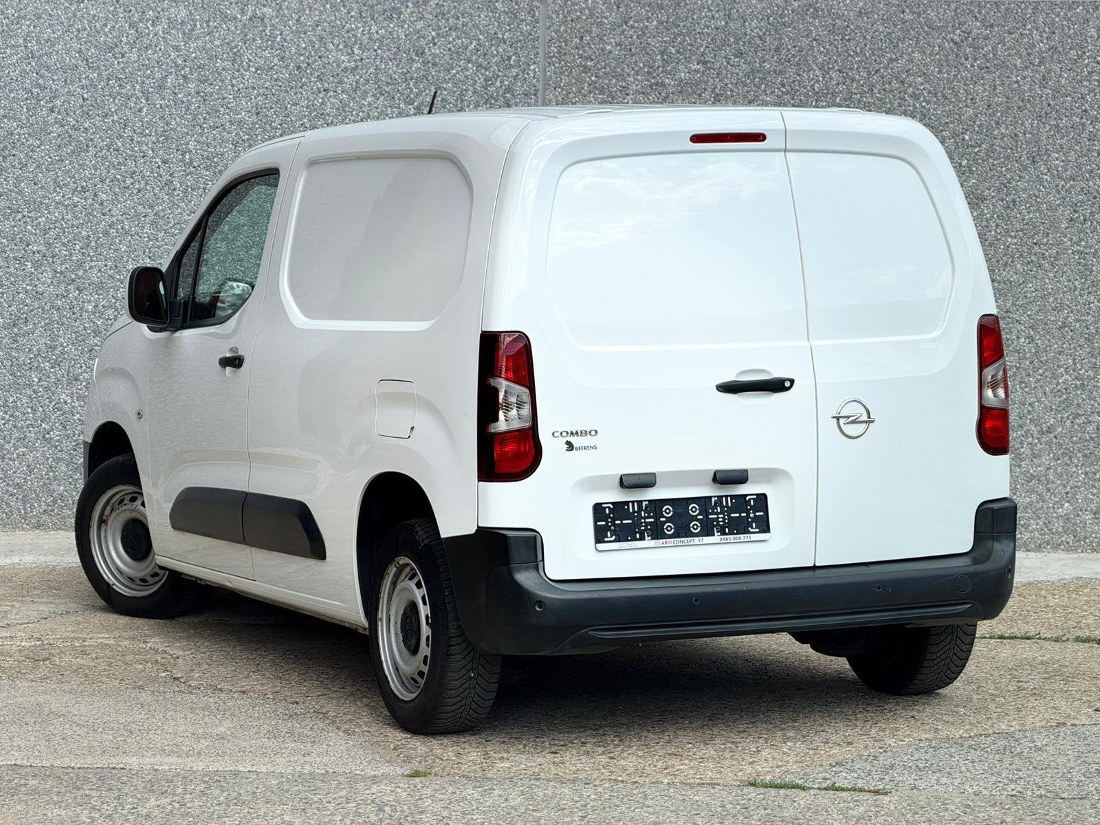 Opel Combo 1.5 Diesel 2020 garantie 12 Mois EURO 6d, Auto's, Bluetooth, Euro 6, Bedrijf, 5 deurs