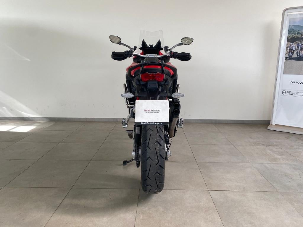 Multistrada V4 S, Permis Moto A, Tourisme, Entreprise, Contrôle de traction