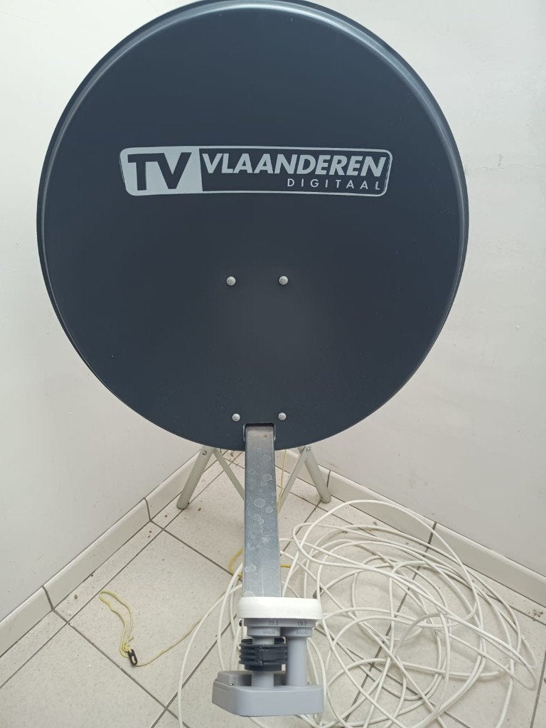 schotelantenne, TV, Hi-fi & Vidéo, Antennes paroboliques, Enlèvement, Utilisé, Antenne (parabolique)