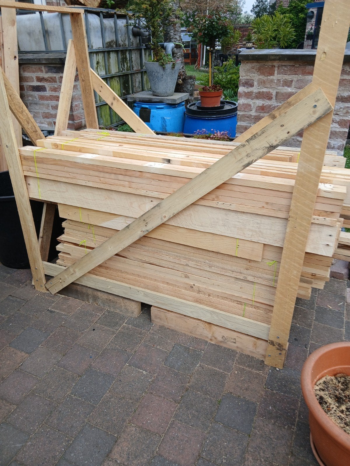 Houten latten, Doe-het-zelf en Bouw, Ophalen