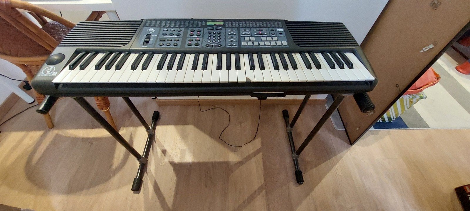 General MIDI Hyper Keyboard 30 met adapter en statief, Enlèvement, 61 touches, Autres marques, Avec pied