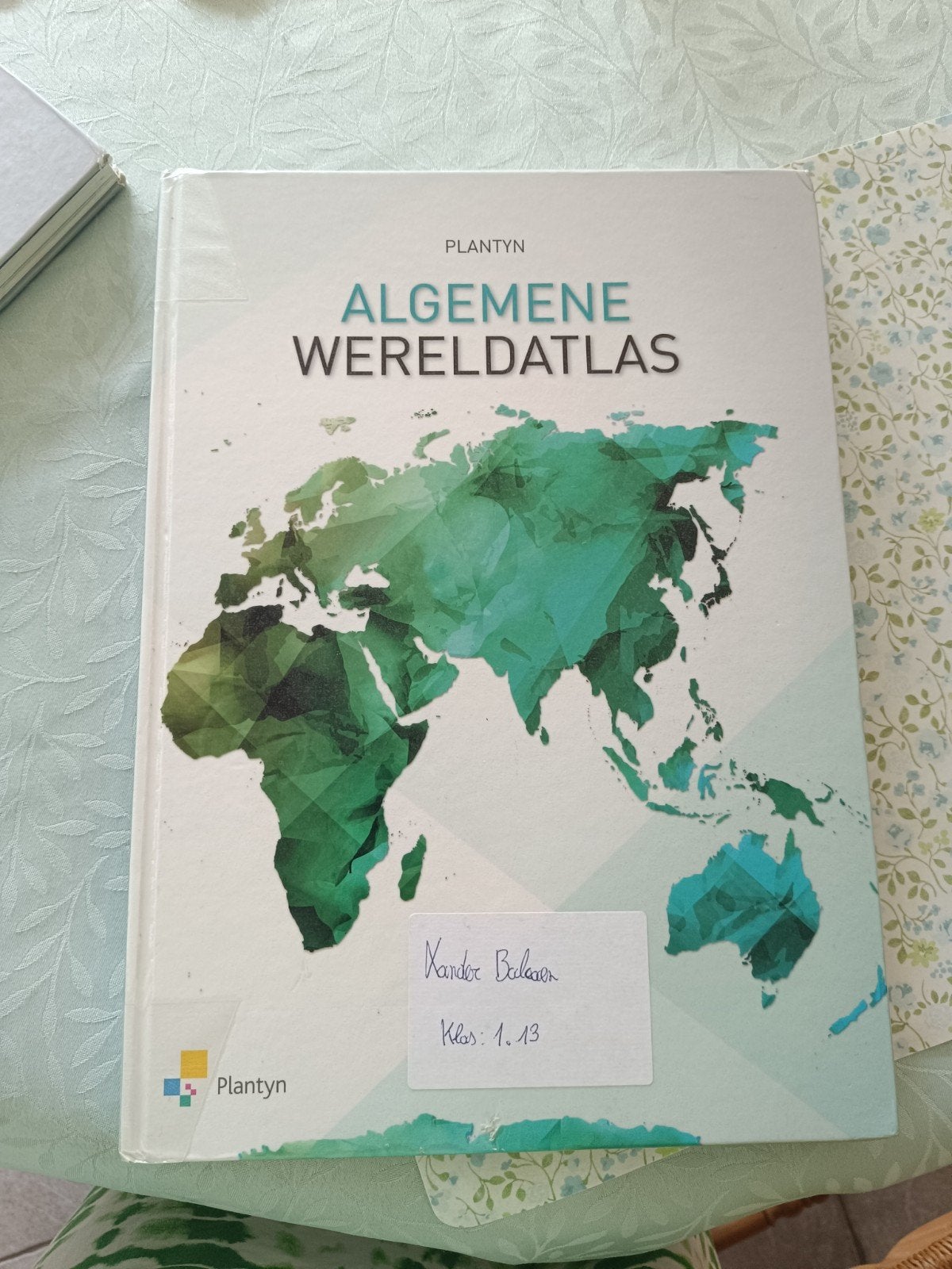 Plantyn Algemene Wereldatlas editie 2017, Boeken, Atlassen en Landkaarten, Ophalen, Wereld, Dirk Vanderhallen Etienne Van Hecke
