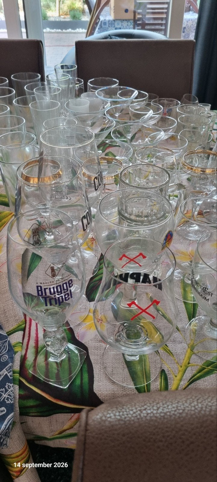 +/- 60 verres de toutes sortes, Enlèvement