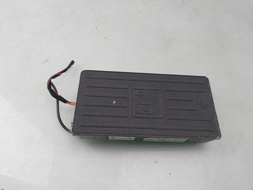 DIVERSEN Draadloze oplader A6 Avant (C8) (|4K0035502B|), Dhr. J. Ham, Gebruikt, Administratie@autoham.nl, Audi