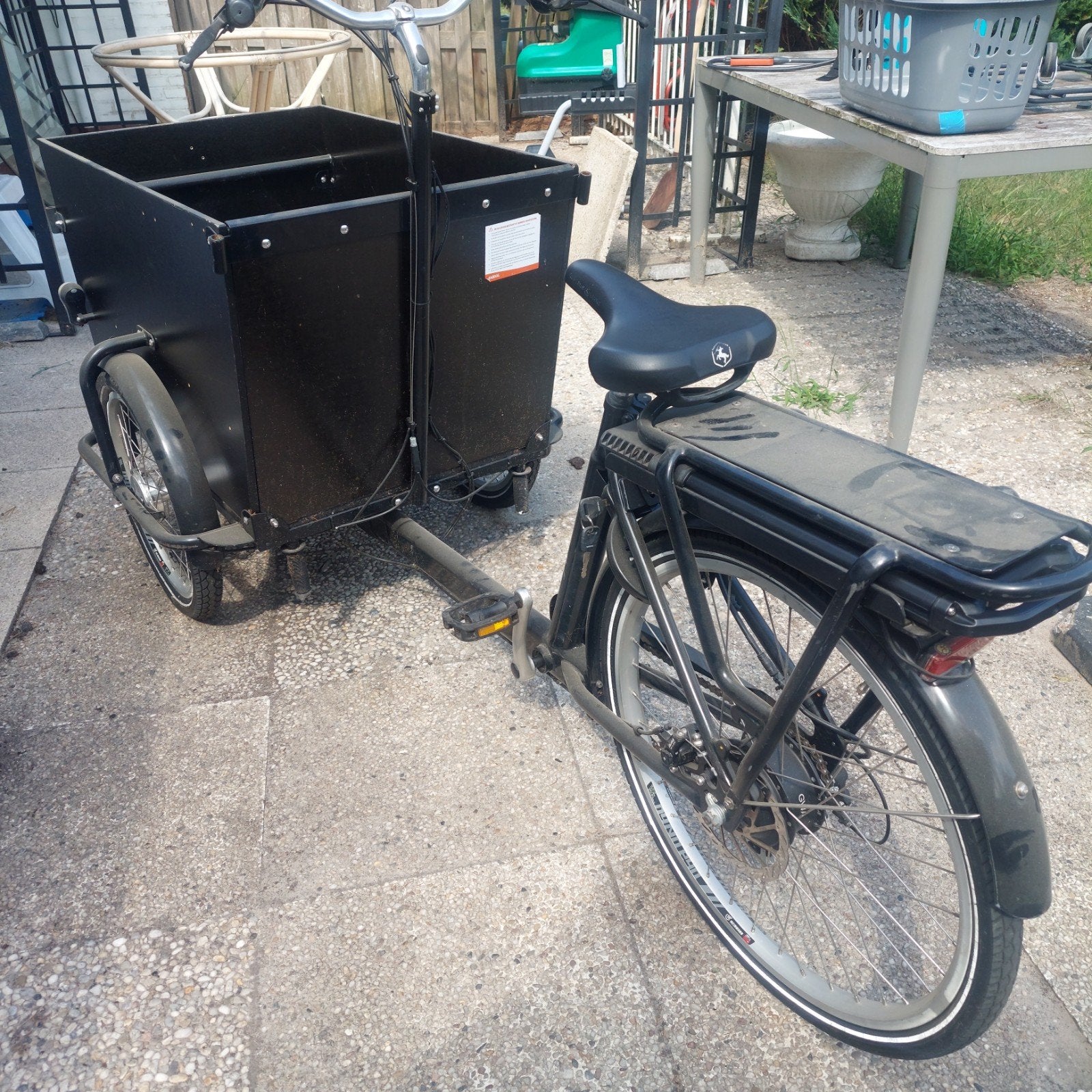 e bakfiets met nieuwe accu, Ophalen