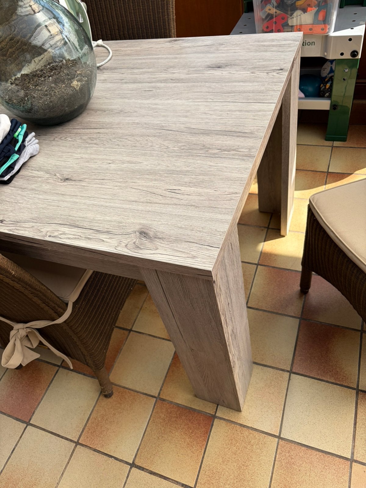Table et chaises, Enlèvement, Utilisé, Cinq, Six Chaises ou plus
