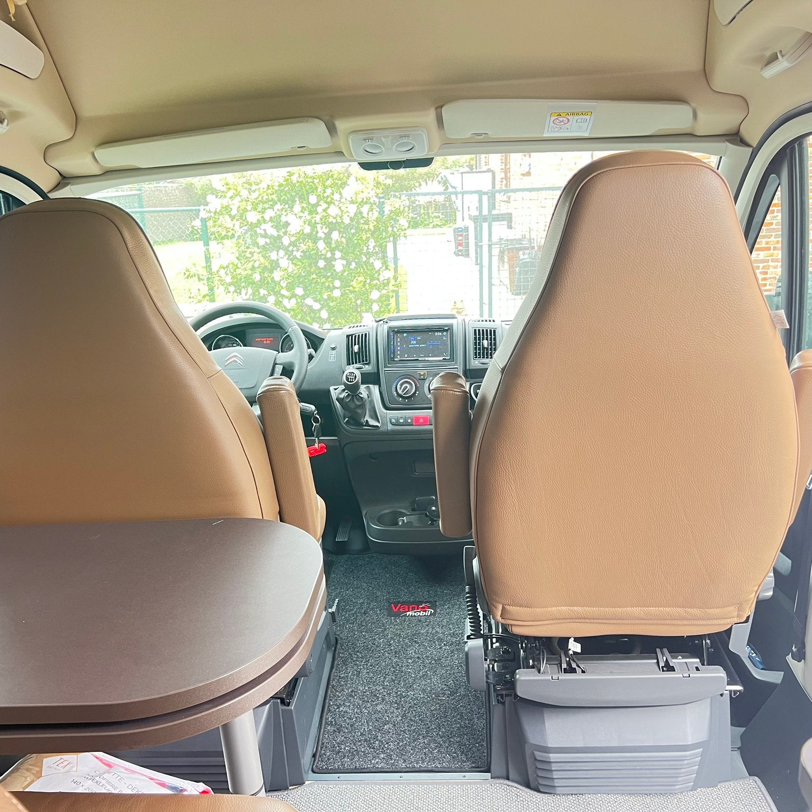 Campervan te koop, Chemisch toilet, Koelkast, Luifel, Bürstner