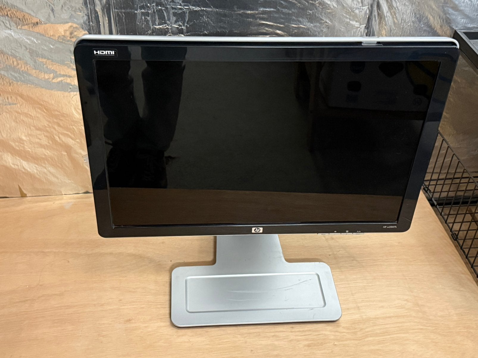 HP w2207h computerscherm, Ophalen, Gebruikt, HDMI, In hoogte verstelbaar