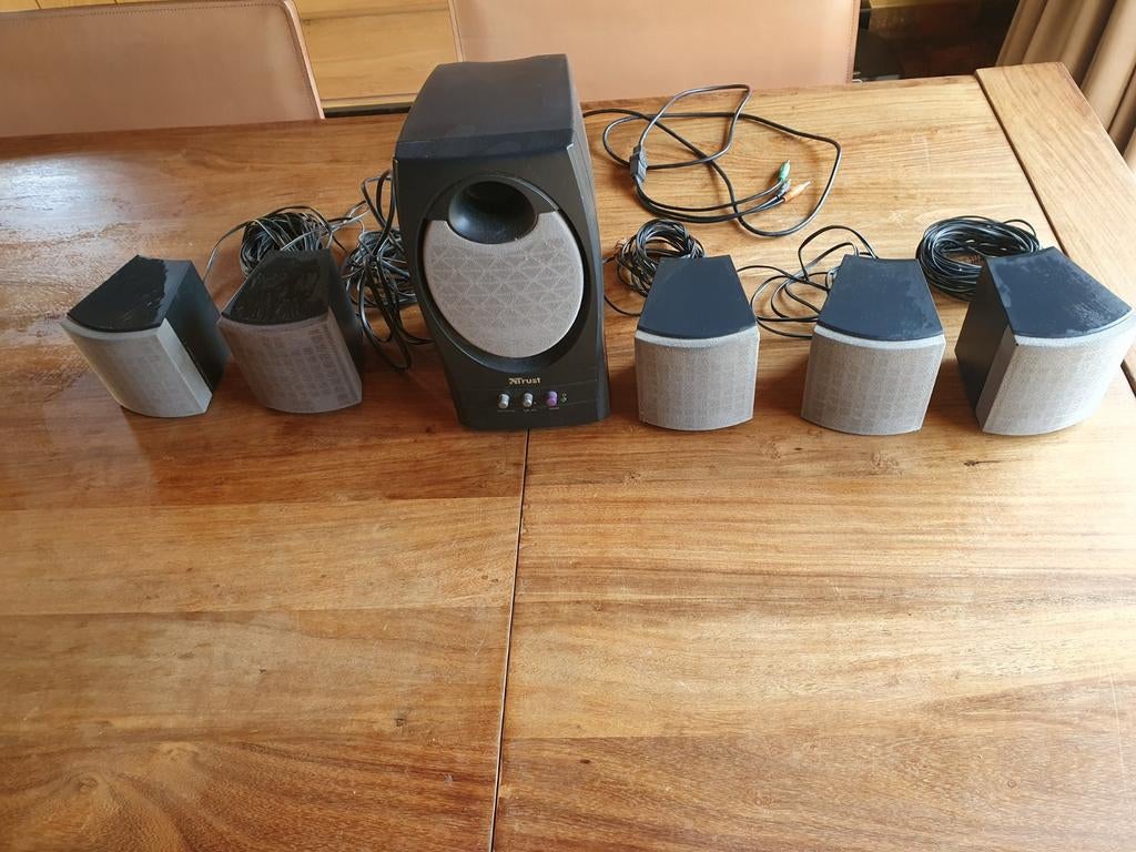 Computer luidsprekers, Ophalen