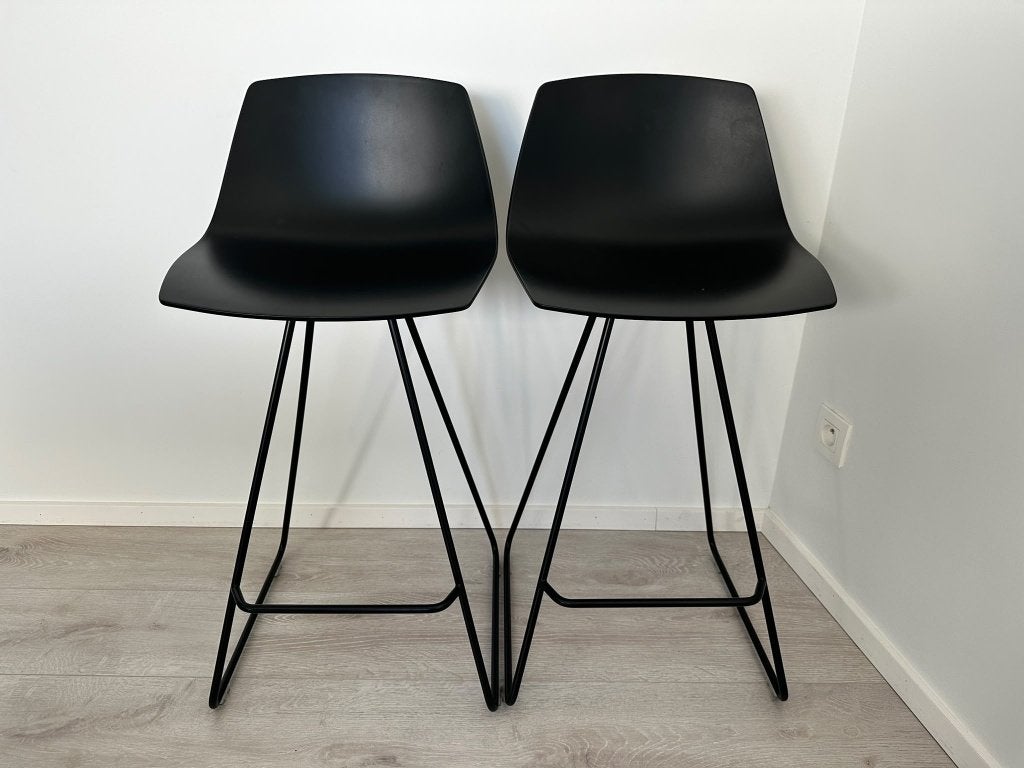 2x Lapalma MIUNN design barkruk – Karri Monni, 2 krukken, Ophalen, Zo goed als nieuw