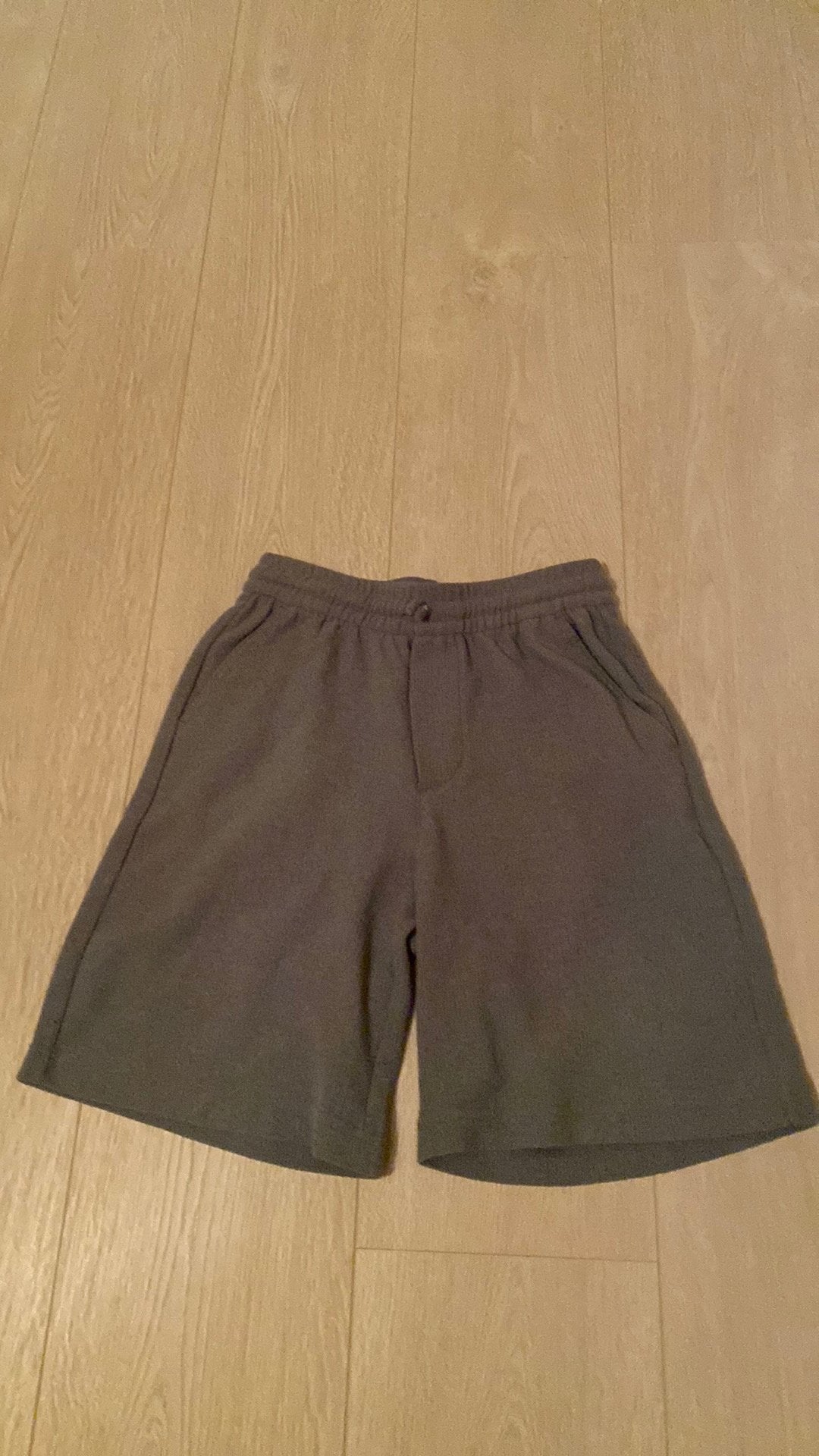 Korte broek, Enlèvement ou Envoi, Comme neuf