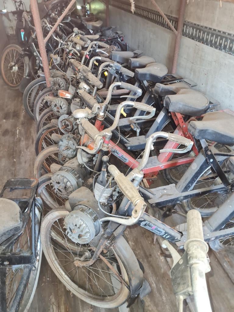 Te koop partij  oude opknap solexen, Ophalen