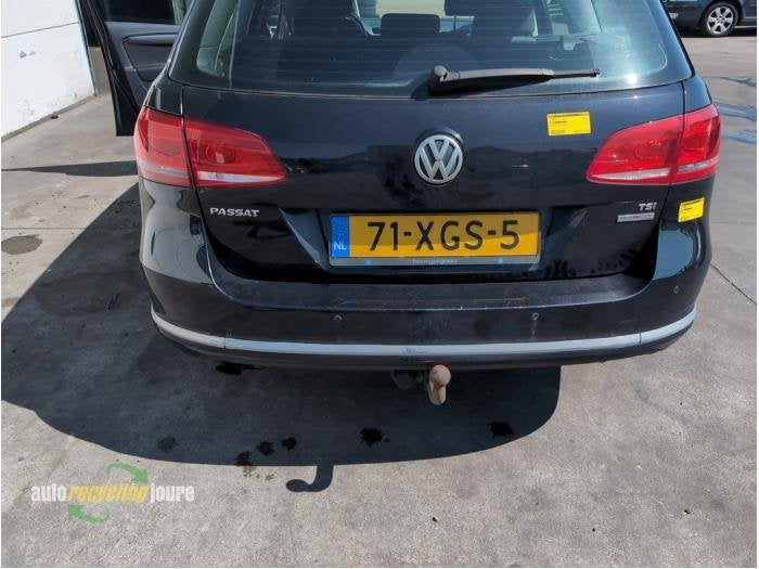 Pare-chocs arrière d'un Volkswagen Passat (LC9X), Volkswagen, -, 3 mois de garantie, Utilisé