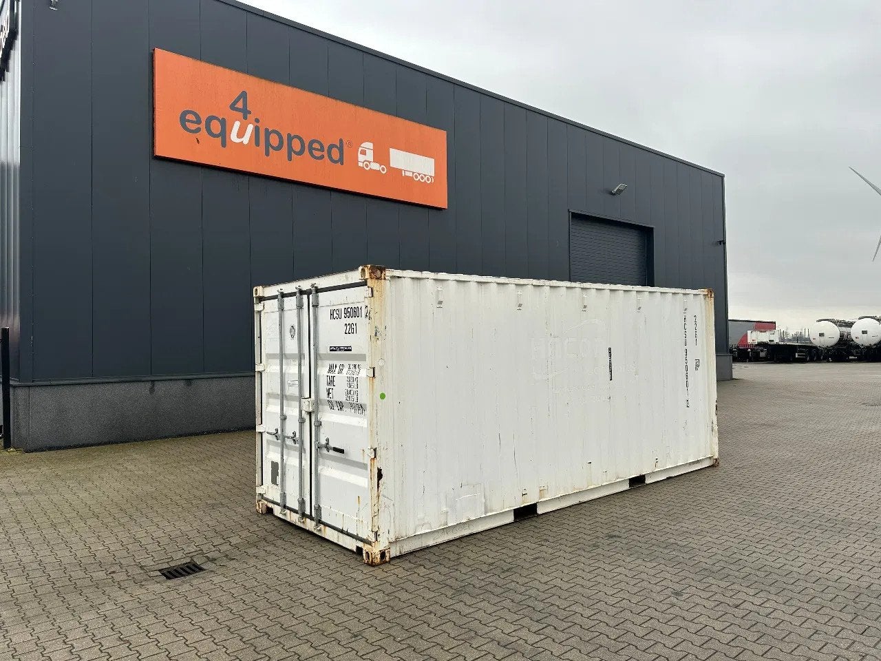 Onbekend nice 20FT DV 8'6" container with valid CSC: 01/2028, Zakelijke goederen