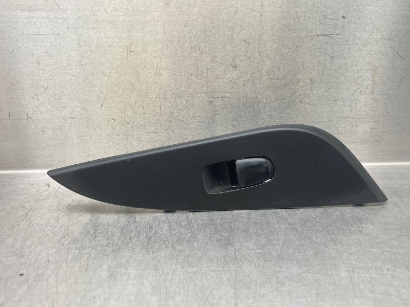 COMMUTATEUR VITRES ELECTRIQUES Nissan Pulsar (C13), Utilisé, Nissan