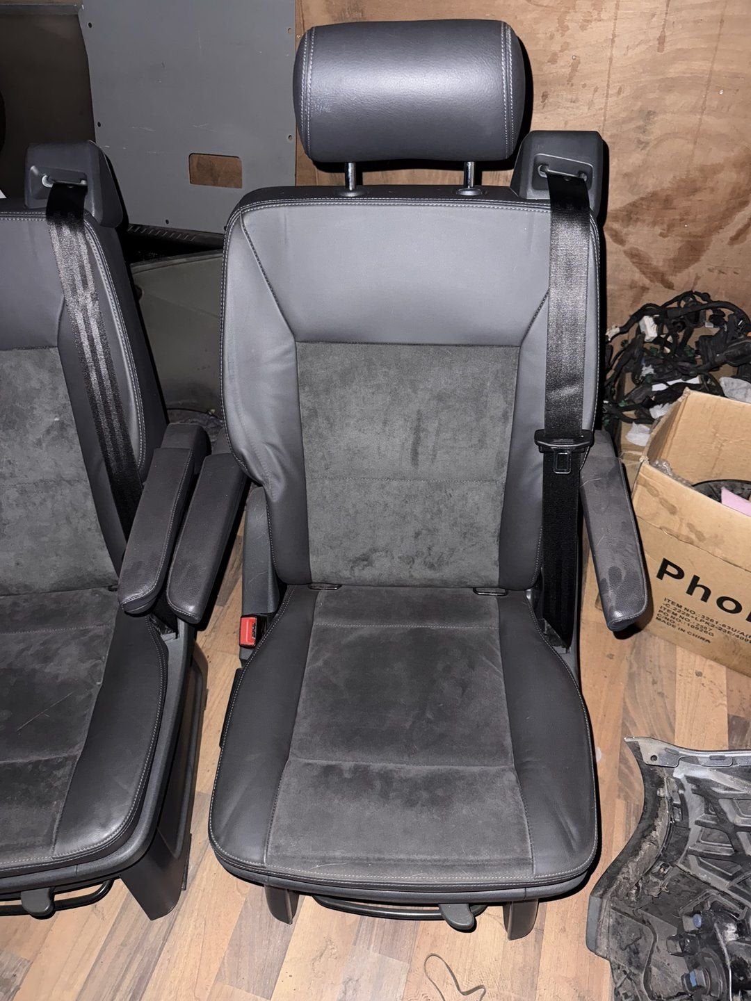Volkswagen T5.1 GP Multivan Draaistoelen Leder/Alcantara, Gebruikt, -, Volkswagen, -