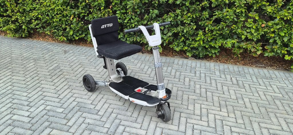 trottinette de mobilité Moving Life ATTO (3 roues), Autres marques, 10 km/h ou moins, 15 km ou moins, Enlèvement