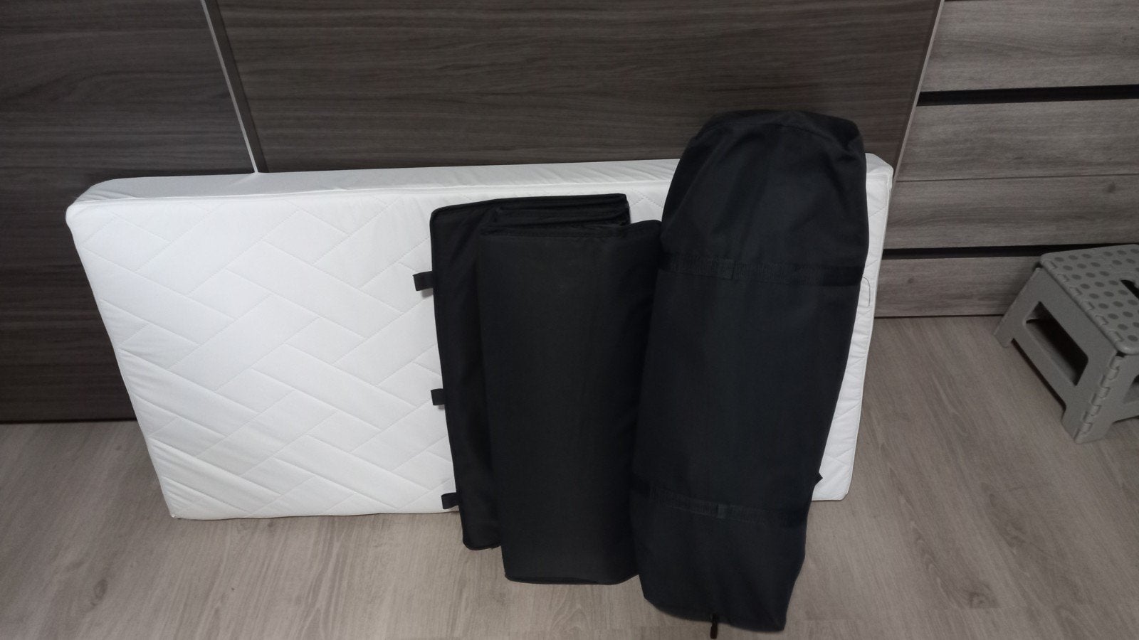 nieuw reisbed met nieuwe matras, Enlèvement ou Envoi, Neuf, Matelas
