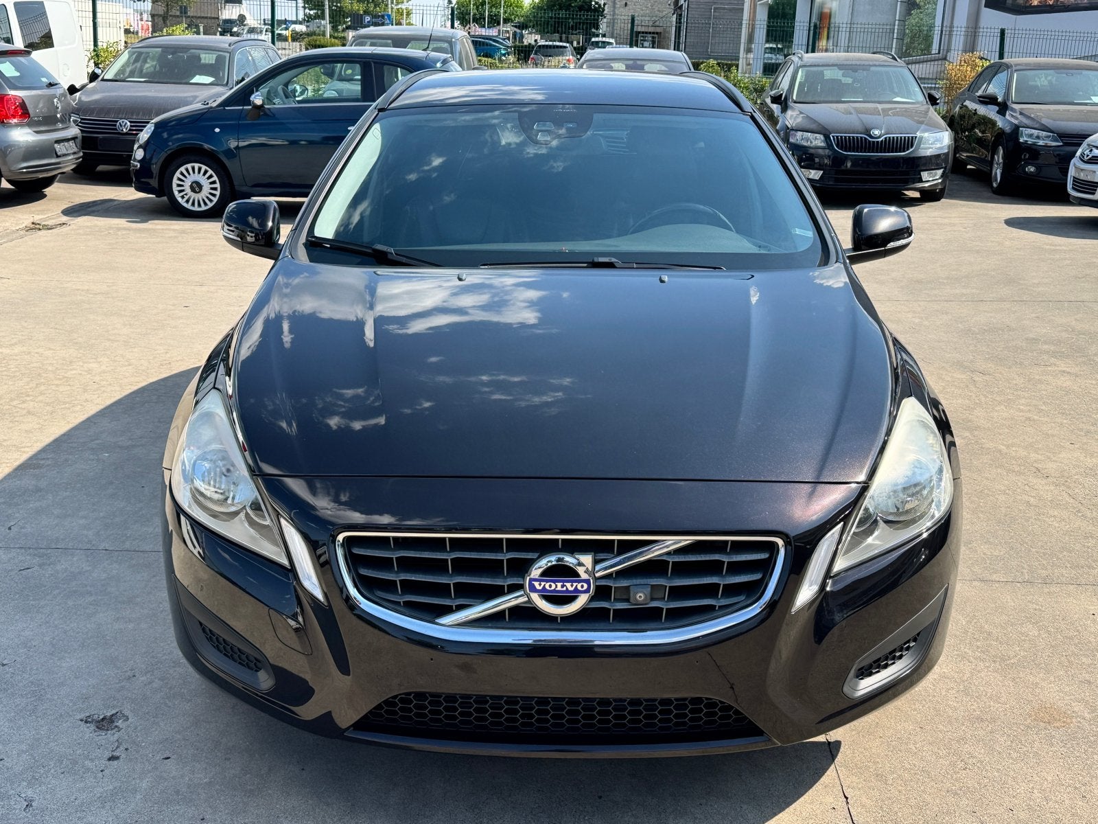 Volvo V60 D3 2L Diesel Full Opties, Euro 5, Zwart, 1984 cc, https://public.car-pass.be/vhr/fd43663a-b9f5-48ef-898f-6c3353a64105