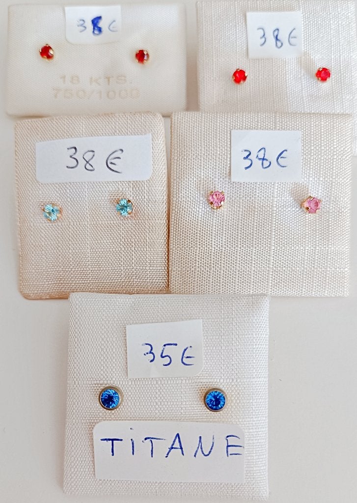 Boucles d'oreilles or 18K ou titane + pierre couleur, NEUVES, Handtassen en Accessoires, Overige kleuren, Nieuw, Ophalen of Verzenden