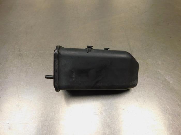 Brandstoffilterhuis van een Volkswagen Golf Plus, Gebruikt, -, Volkswagen, -