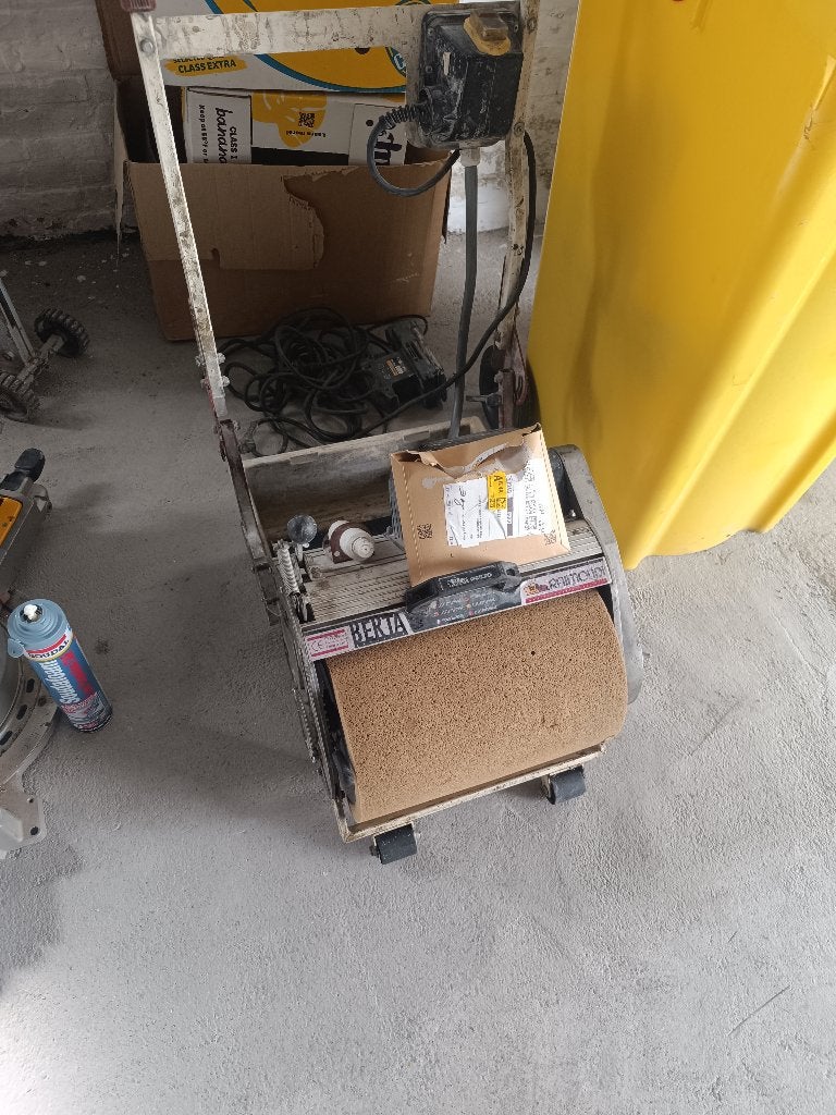 Berta sponsmachine, Enlèvement, Comme neuf, Autres types