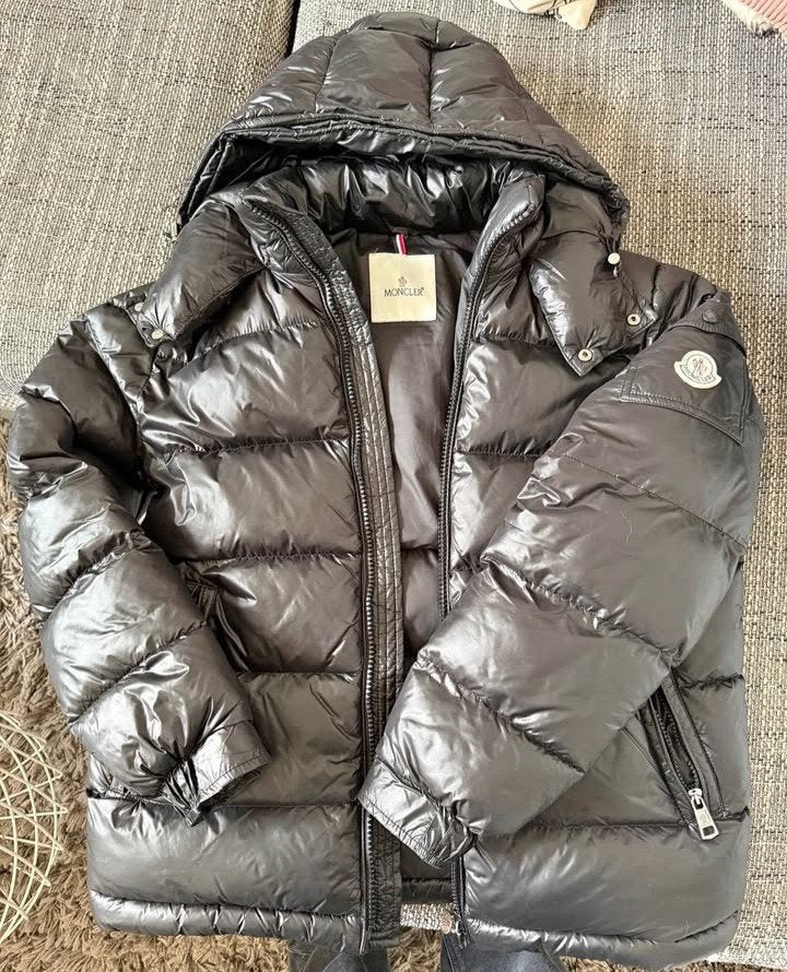 Moncler dames winterjas, Maat 38/40 (M), Verzenden, Zwart, Moncler