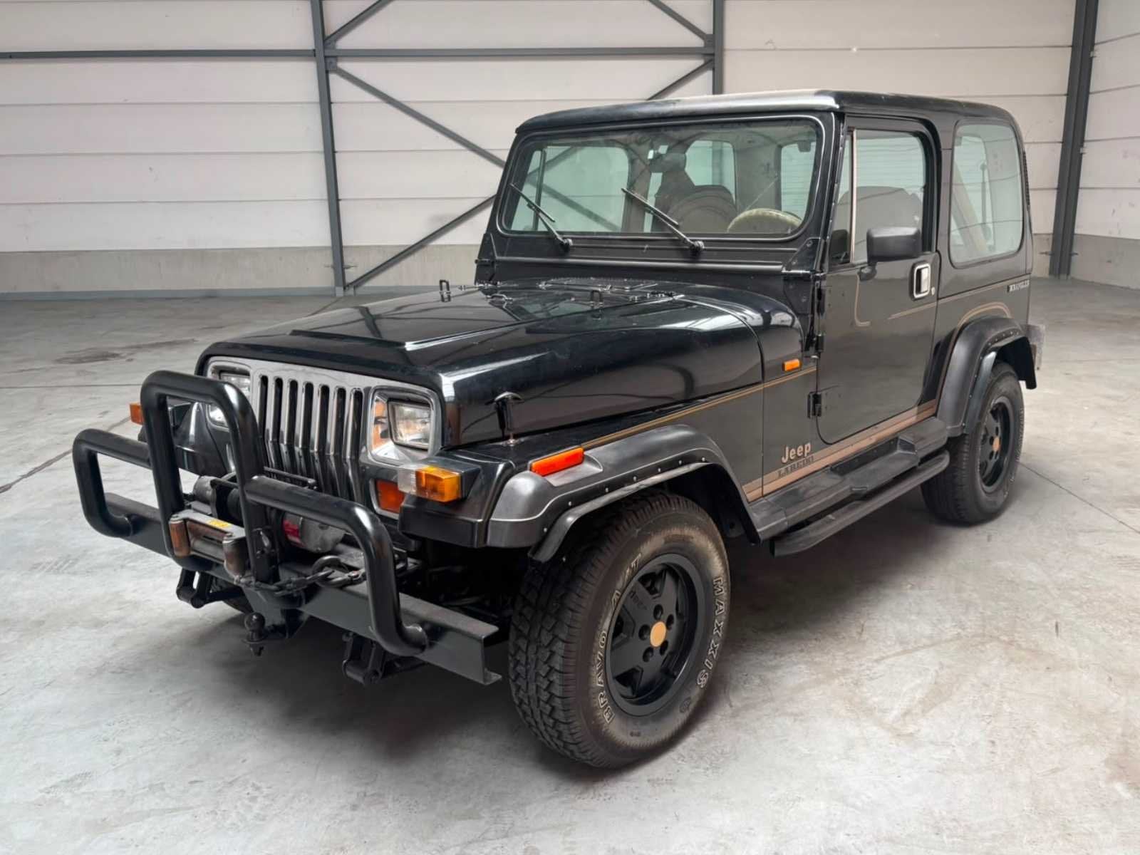 Jeep Wrangler YJ Laredo 2.5 1990, Autos, Jeep, Entreprise, Wrangler, Essence, Autre carrosserie, Boîte manuelle, Occasion