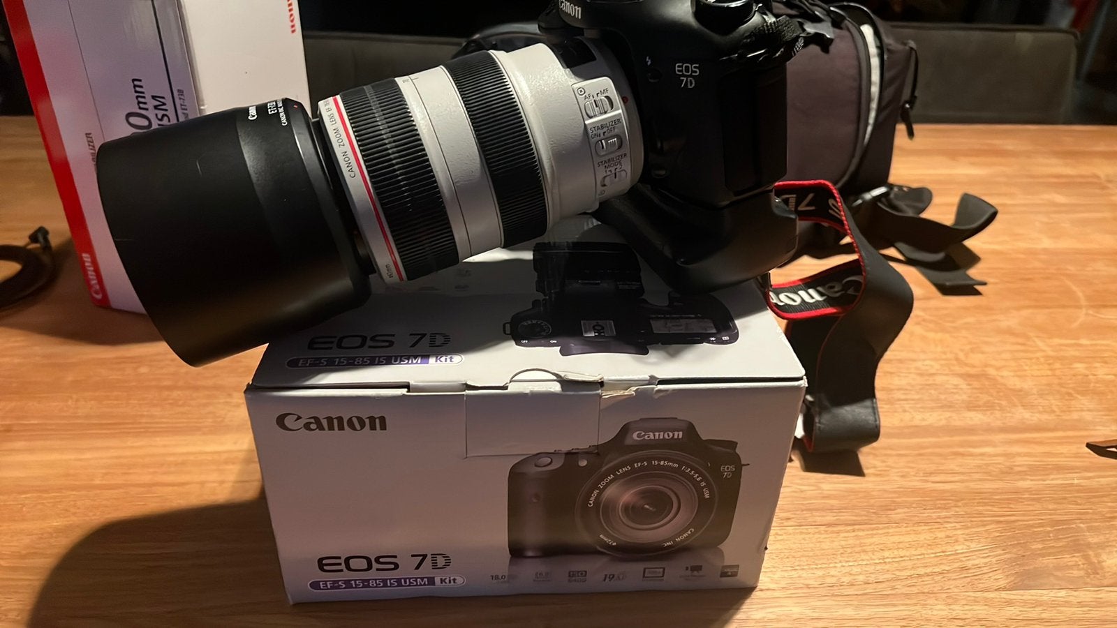 Canon 70-300mm f/4-5.6 L IS USM, Ophalen