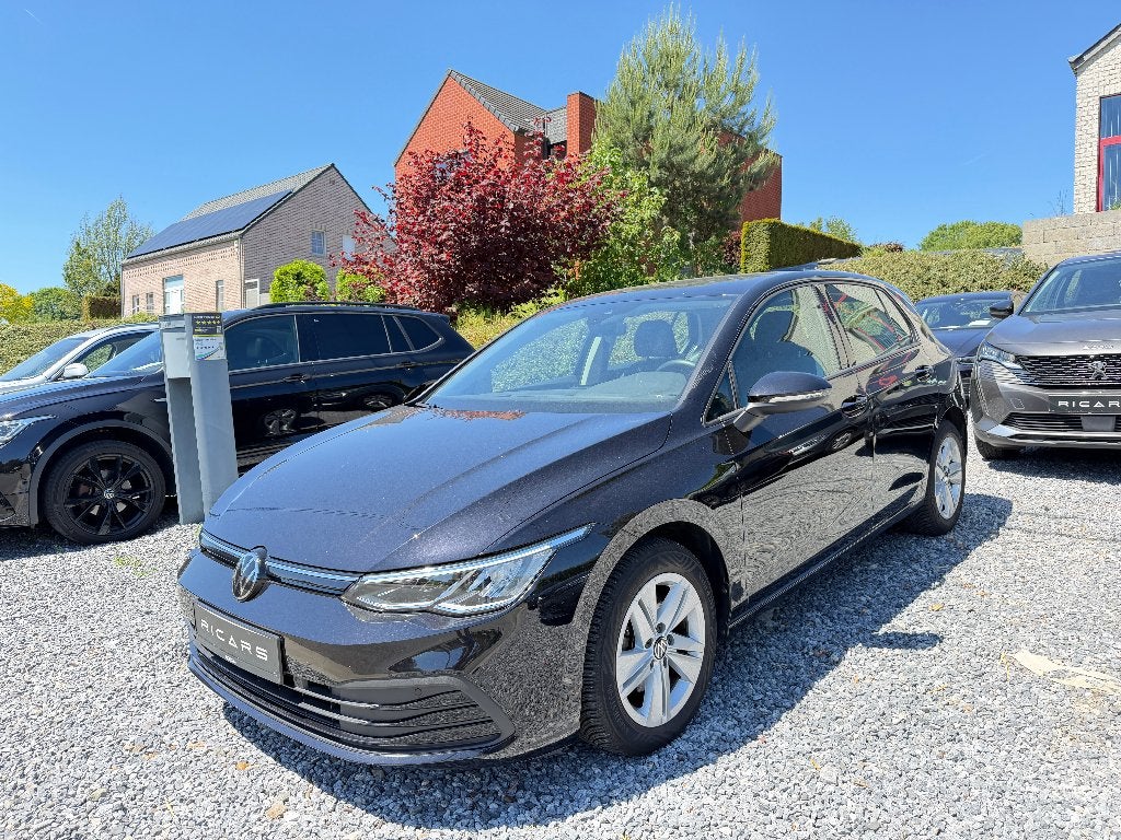 VWGolf 1.0 eTSI MHEV DSG Carnet GPS Carplay Camera GARANTIE, Auto's, Stof, Zwart, Parkeerassistent, 5 zetels