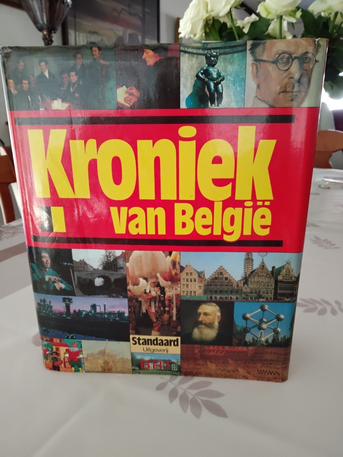 kroniek van België, Boeken, Encyclopedieën, Ophalen