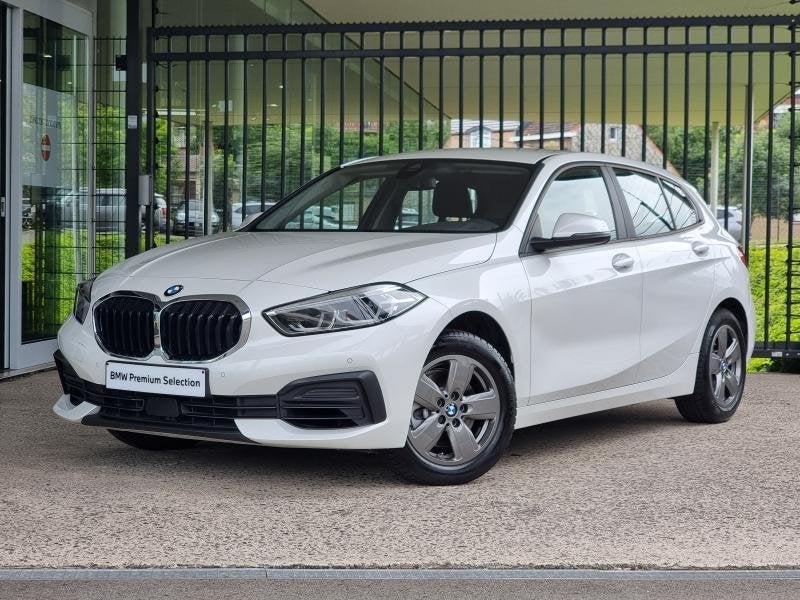 BMW 1-Serie Hatch, Achat, Euro 6, Boîte manuelle, Noir